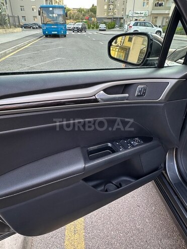Ford Fusion (North America) 2015, 225,000 km - 2.0 л - Bakı