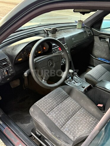Mercedes C 180 1995, 397,000 km - 1.8 l - Bakı