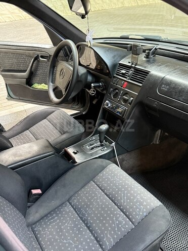 Mercedes C 180 1995, 397,000 km - 1.8 l - Bakı