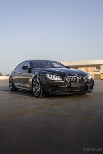 BMW M6 2013, 99,000 km - 4.4 л - Bakı