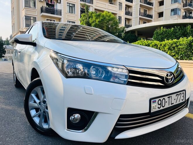 Toyota Corolla-12