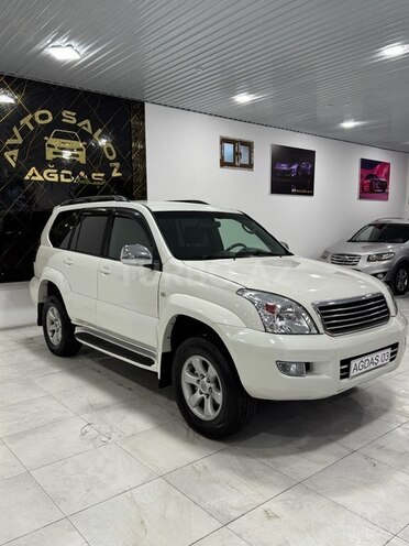 Toyota Land Cruiser Prado-1