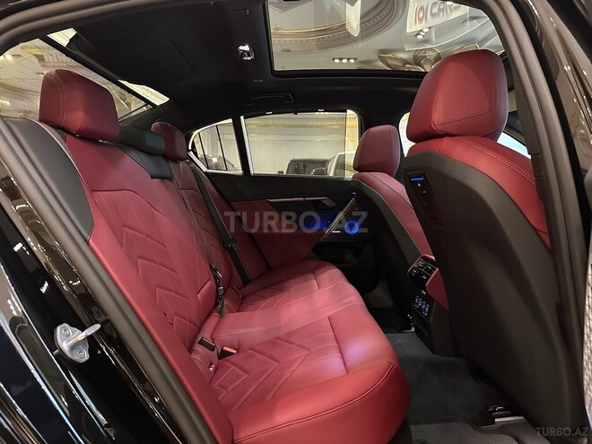 BMW 520 2024, 0 km - 2.0 l - Bakı