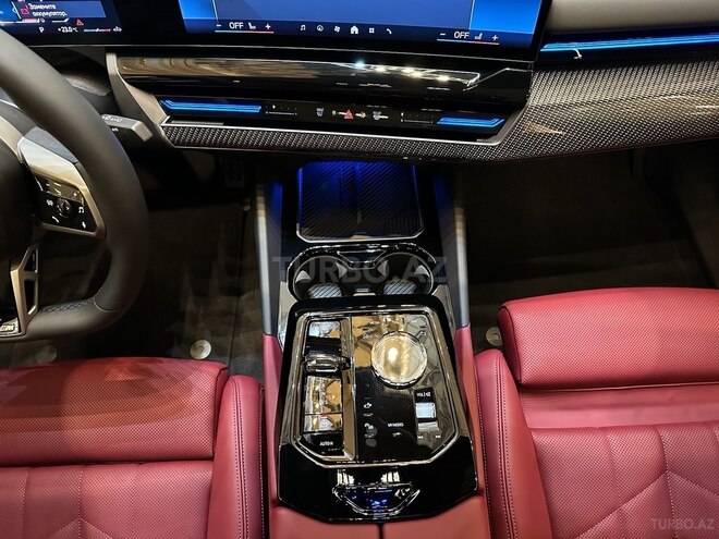 BMW 520 2024, 0 km - 2.0 l - Bakı