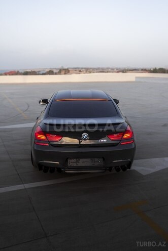 BMW M6 2013, 99,000 km - 4.4 л - Bakı