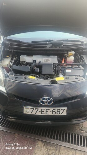 Toyota Prius-21