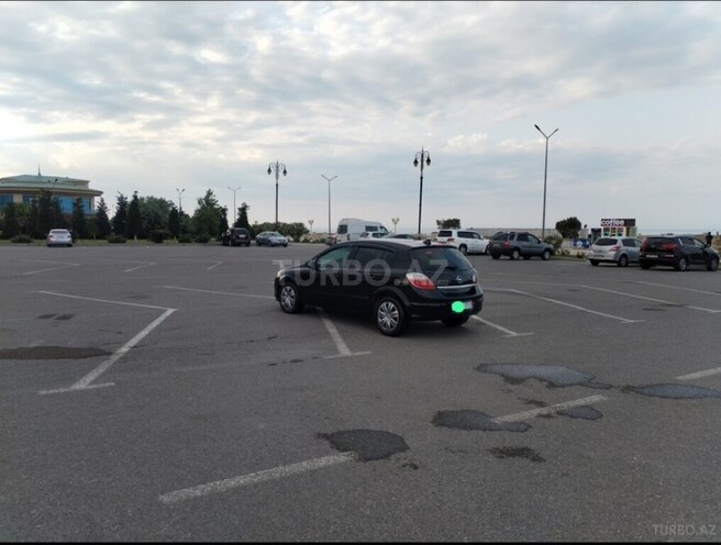 Opel Astra 2005, 330,000 km - 1.4 л - Bakı