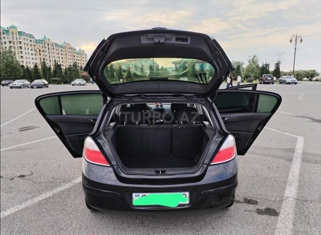 Opel Astra 2005, 330,000 km - 1.4 л - Bakı