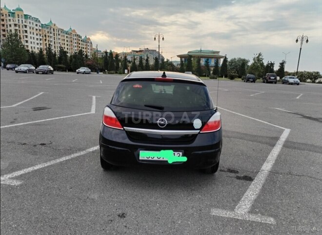 Opel Astra 2005, 330,000 km - 1.4 л - Bakı