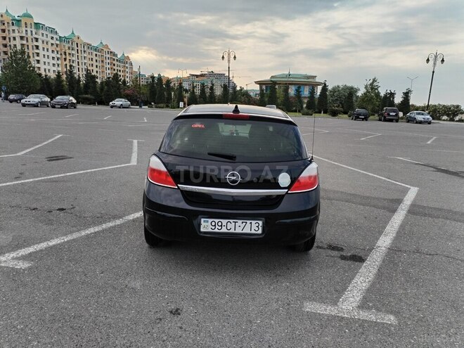Opel Astra 2005, 330,000 km - 1.4 л - Bakı