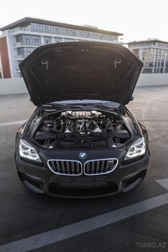 BMW M6 2013, 99,000 km - 4.4 л - Bakı