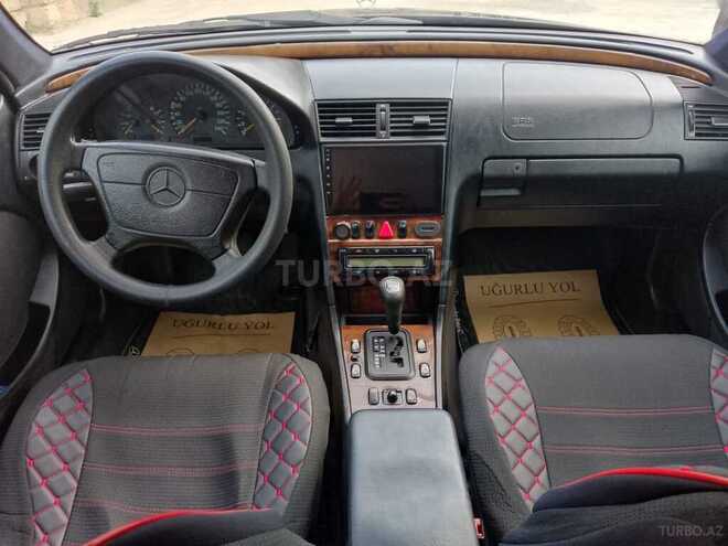Mercedes C 200 1999, 318,000 km - 2.0 л - Sumqayıt