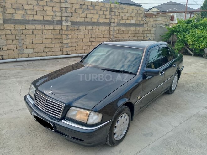 Mercedes C 200 1999, 318,000 km - 2.0 л - Sumqayıt