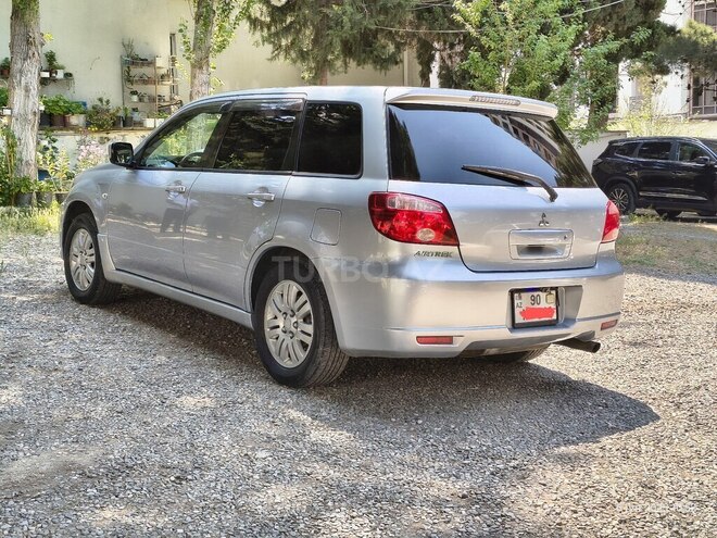 Mitsubishi Airtrek 2005, 203,500 km - 2.0 l - Bakı