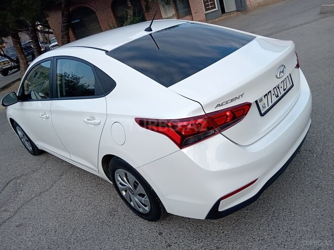 Hyundai Accent 2019, 96,000 km - 1.6 л - Bakı
