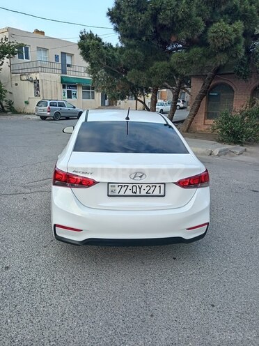 Hyundai Accent 2019, 96,000 km - 1.6 л - Bakı