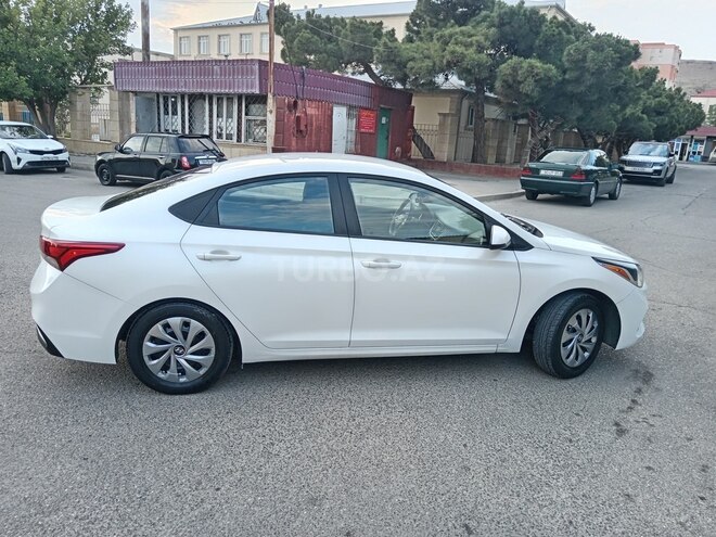 Hyundai Accent 2019, 96,000 km - 1.6 л - Bakı