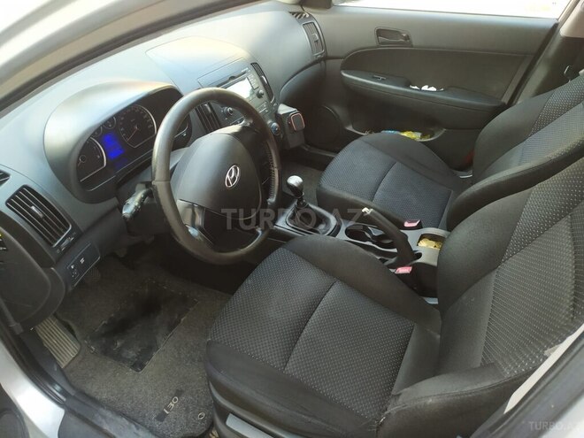 Hyundai i30 2009, 270,000 km - 1.4 l - Bakı