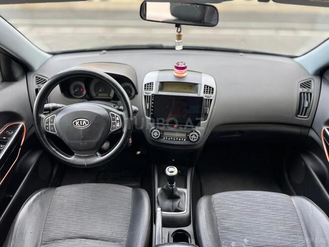 Kia Ceed 2008, 215,000 km - 1.6 л - Sumqayıt
