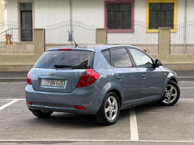 Kia Ceed 2008, 215,000 km - 1.6 л - Sumqayıt