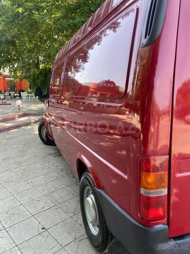 Ford Transit-12