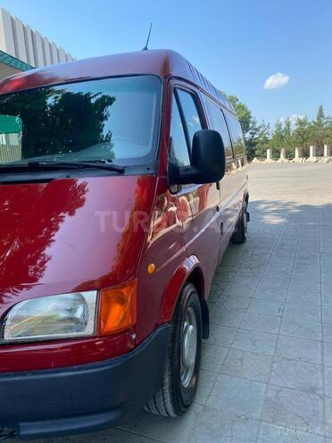 Ford Transit-5