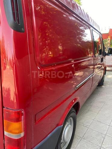 Ford Transit-11