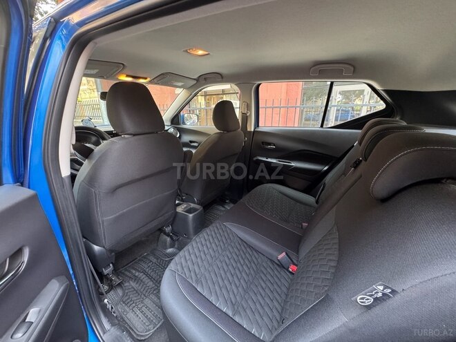 Nissan Kicks 2023, 10,900 km - 1.6 л - Bakı