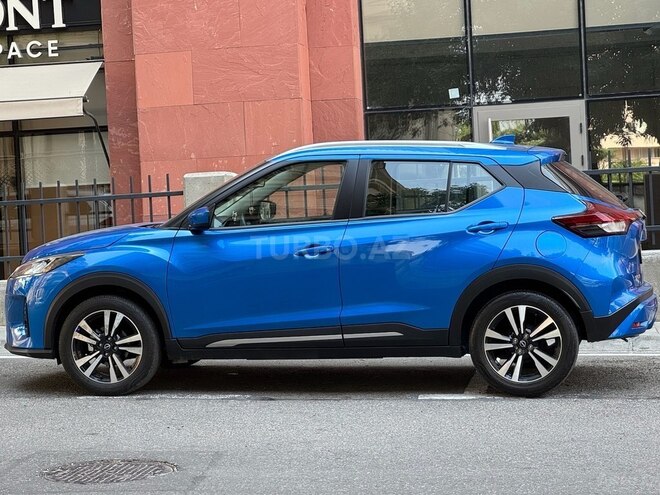 Nissan Kicks 2023, 10,900 km - 1.6 л - Bakı