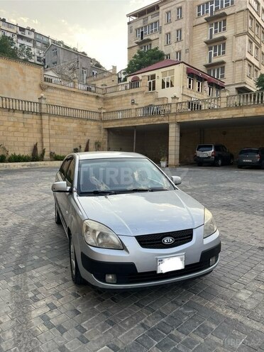 Kia Rio 2005, 250,000 km - 1.5 l - Bakı