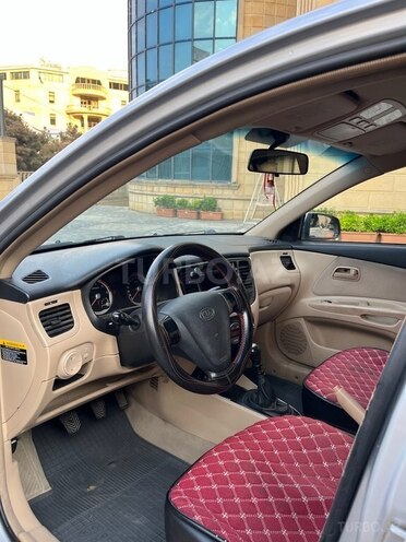 Kia Rio 2005, 250,000 km - 1.5 l - Bakı