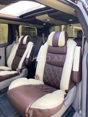 Kia Carnival-14