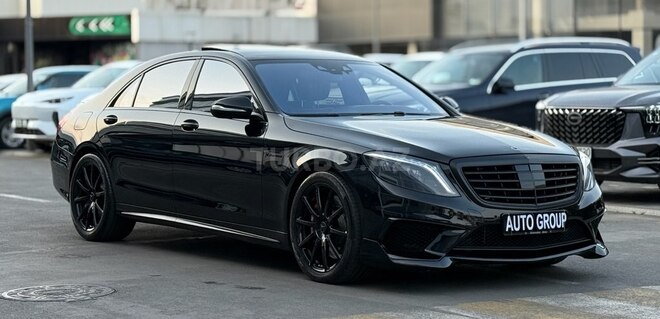 Mercedes S 63 AMG 4MATIC-3