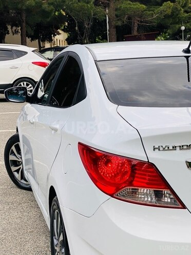 Hyundai Accent 2013, 175,000 km - 1.6 l - Bakı