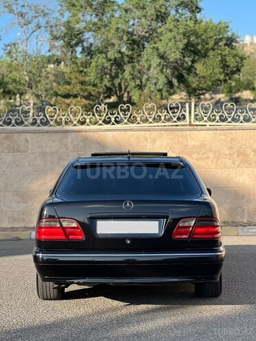 Mercedes E 320 2001, 416,000 km - 3.2 l - Naxçıvan