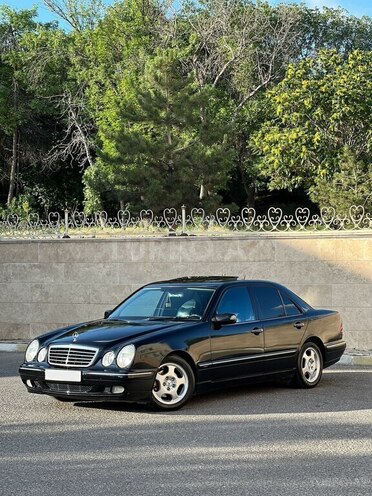 Mercedes E 320 2001, 416,000 km - 3.2 l - Naxçıvan