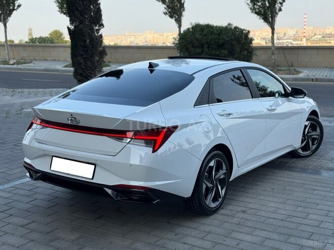 Hyundai Elantra 2022, 89,900 km - 1.6 л - Bakı