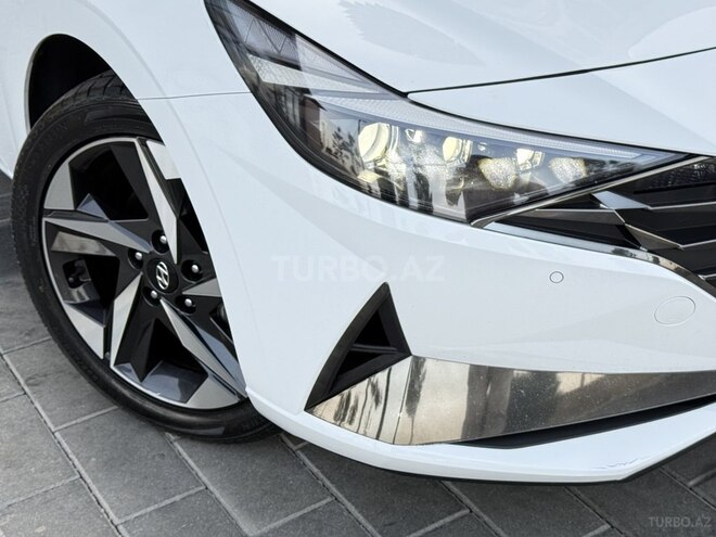 Hyundai Elantra 2022, 89,900 km - 1.6 л - Bakı