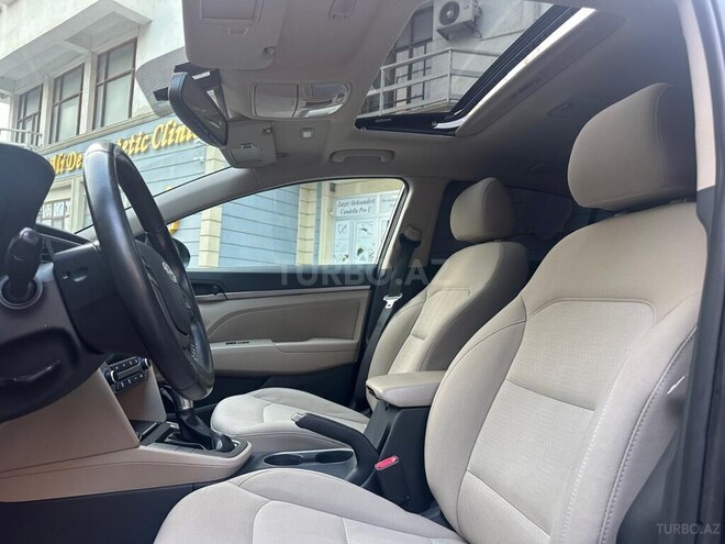 Hyundai Elantra 2017, 92,000 km - 2.0 л - Bakı