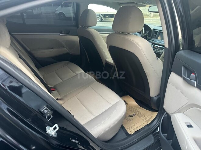 Hyundai Elantra 2017, 92,000 km - 2.0 л - Bakı