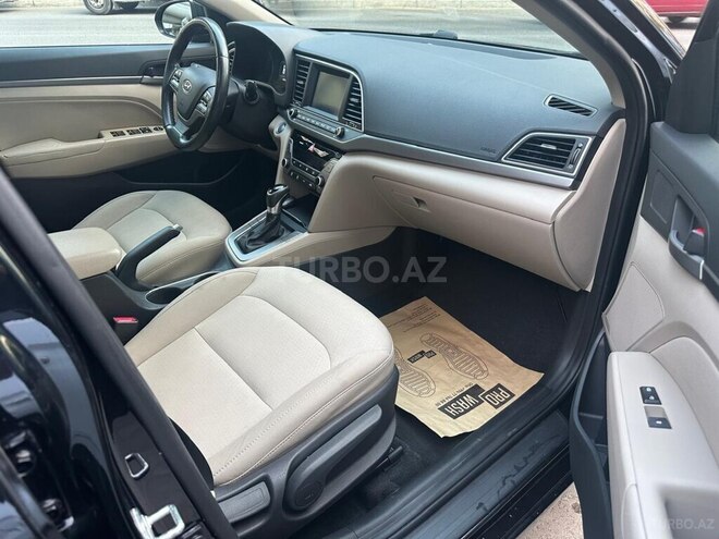 Hyundai Elantra 2017, 92,000 km - 2.0 л - Bakı