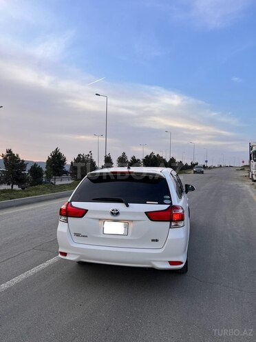 Toyota Corolla Fielder 2019, 98,000 km - 1.5 л - Bakı