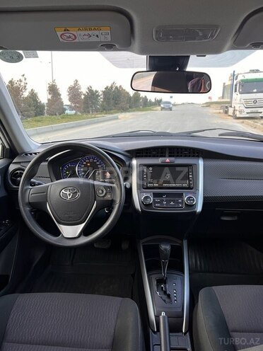 Toyota Corolla Fielder 2019, 98,000 km - 1.5 л - Bakı