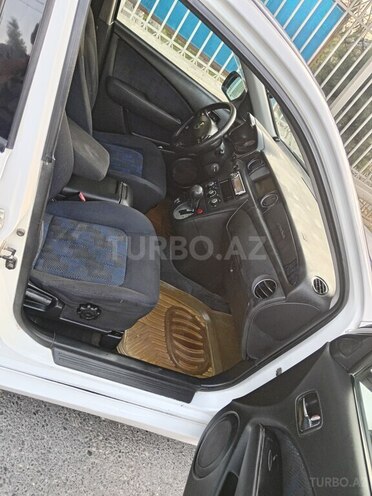 Mitsubishi Airtrek 2002, 241,523 km - 2.0 l - Bakı