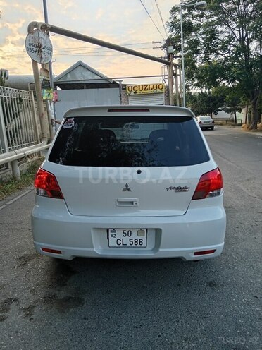 Mitsubishi Airtrek 2002, 241,523 km - 2.0 l - Bakı