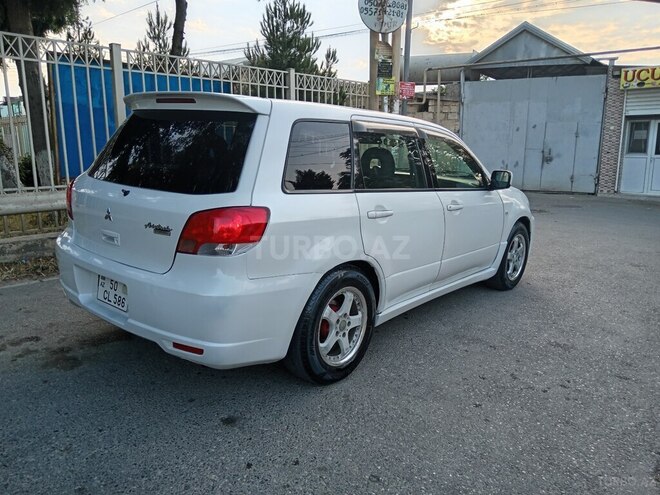 Mitsubishi Airtrek 2002, 241,523 km - 2.0 l - Bakı