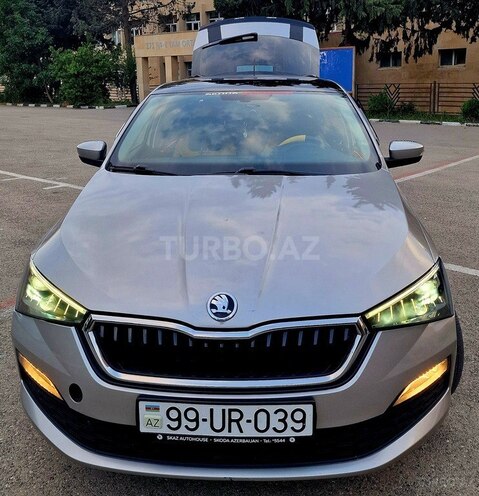 Skoda Rapid 2021, 80,000 km - 1.6 л - Bakı