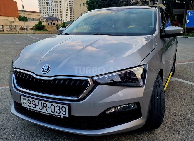 Skoda Rapid 2021, 80,000 km - 1.6 л - Bakı