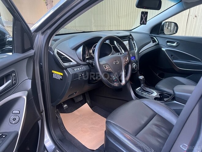 Hyundai Santa Fe-11