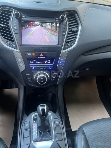 Hyundai Santa Fe-14